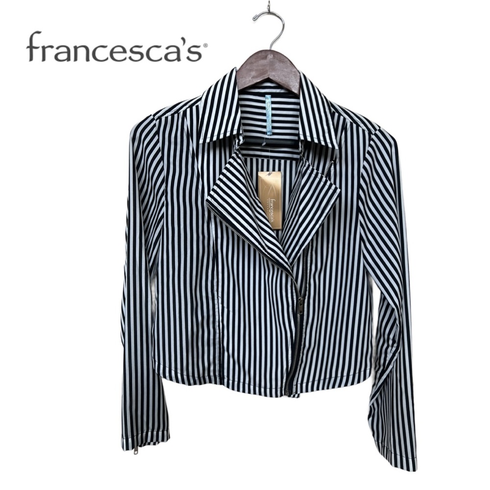 NWT Francesca’s Black and White Striped Lightweight Moto Jacket/Shirt Size Small